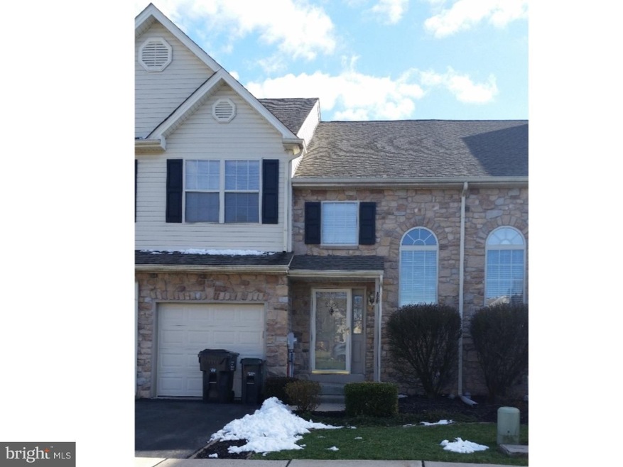 2306 Carriage Ln, Royersford, PA 19468 - photo 1