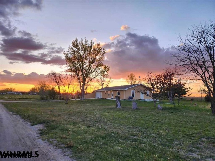 190132 Cedar Bluff Dr, Scottsbluff, NE 69361 - photo 1
