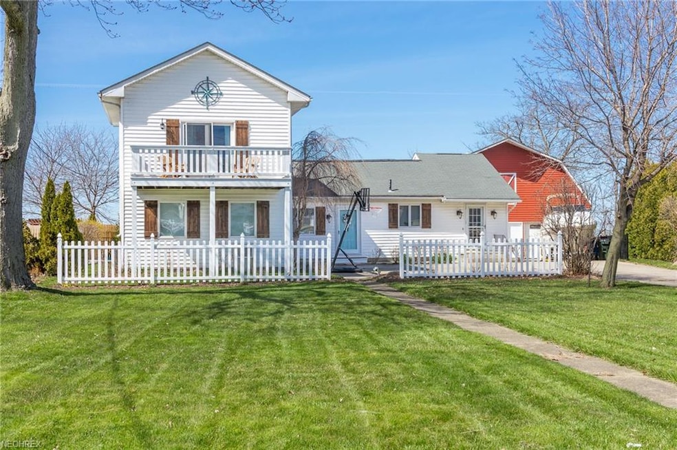 4247 E Lake Rd, Sheffield Lake, OH 44054 - photo 1