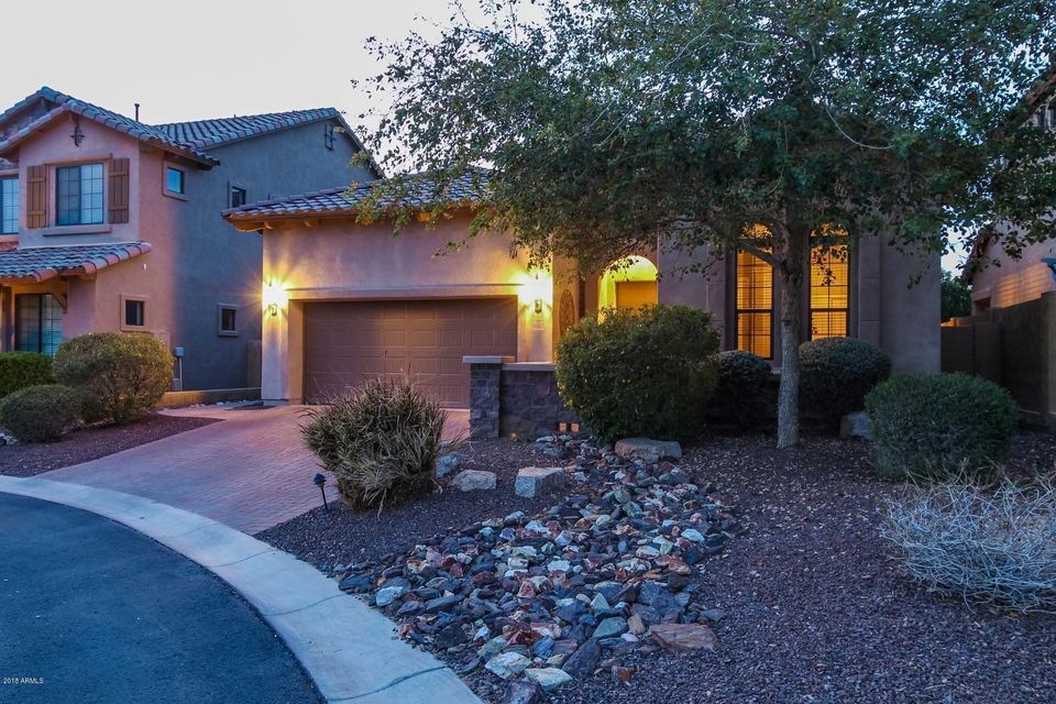 8312 E Jensen Circle