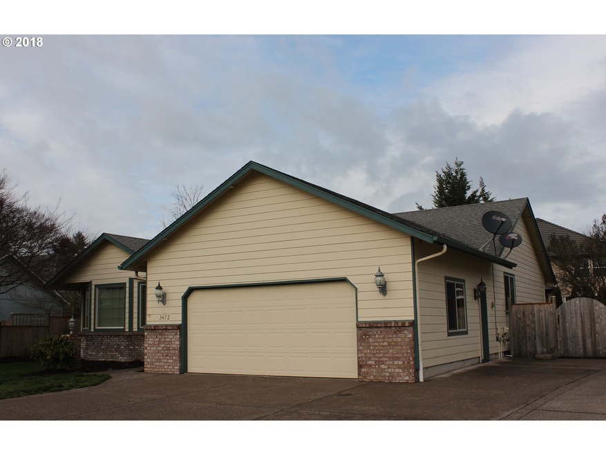 3472 Honeywood St, Eugene, OR 97408 - photo 1