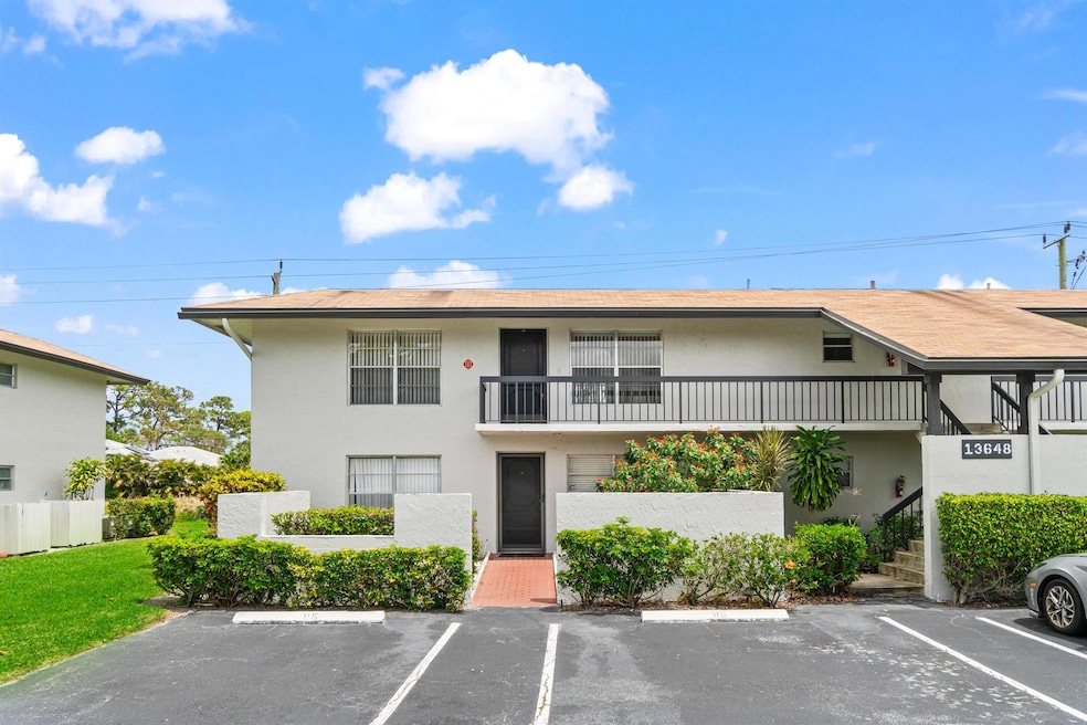 For Sale $158,000 • Co-Listing Agent