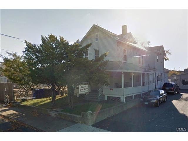 12 Rowan St unit 1A, Norwalk, CT 06855 - photo 1