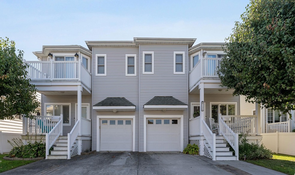 136 W Cresse Ave unit West Side, Wildwood, NJ 08260 - photo 1