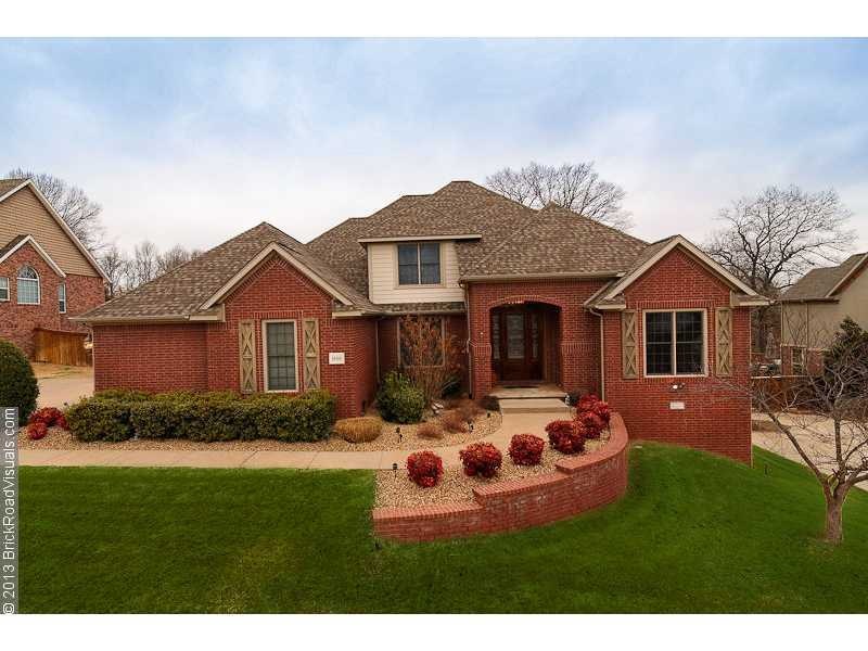 1800 NW Autumn Ave, Bentonville, AR 72712 - photo 1