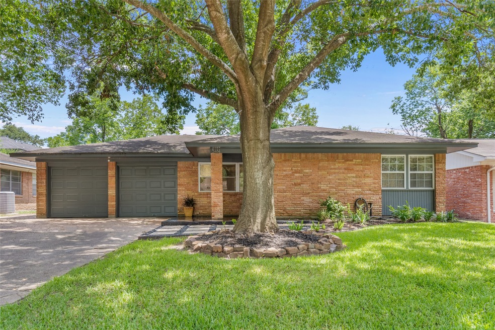 5414 Viking Dr, Houston, TX 77092 - photo 1