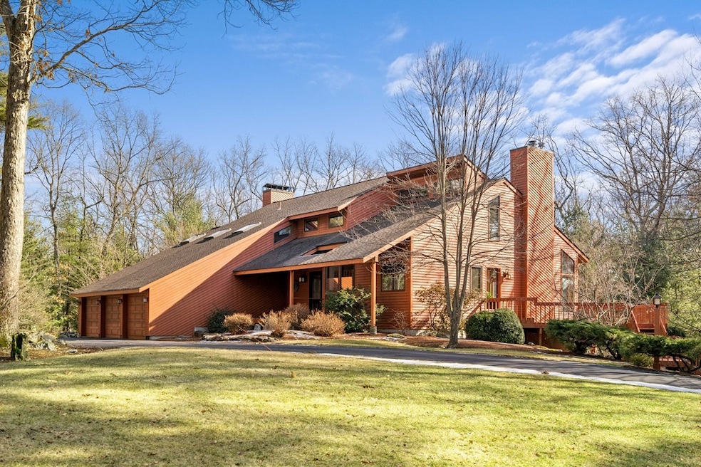 180 Hemlock Hill Rd, Carlisle, MA 01741 - photo 1