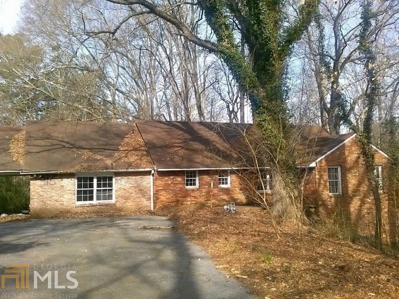 916 N Park St, Carrollton, GA 30117 - photo 1