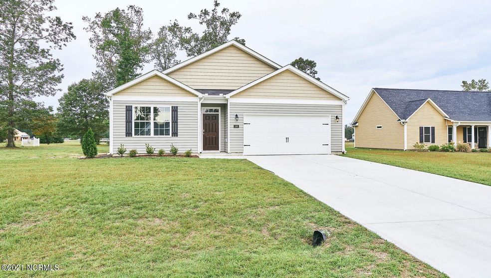 3609 Corinth Dr, Greenville, NC 27834 - photo 1