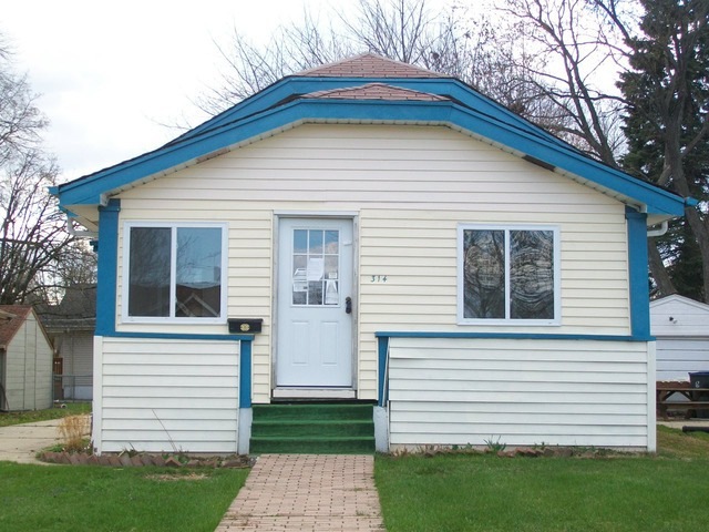 314 Wisconsin Ave, Waukegan, IL 60085 - photo 1