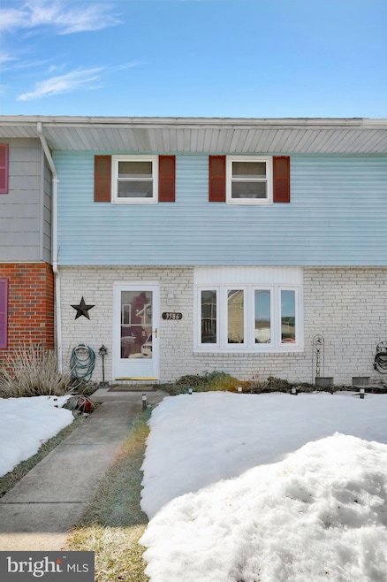 3586 Gregway Dr, Chambersburg, PA 17202 - photo 1