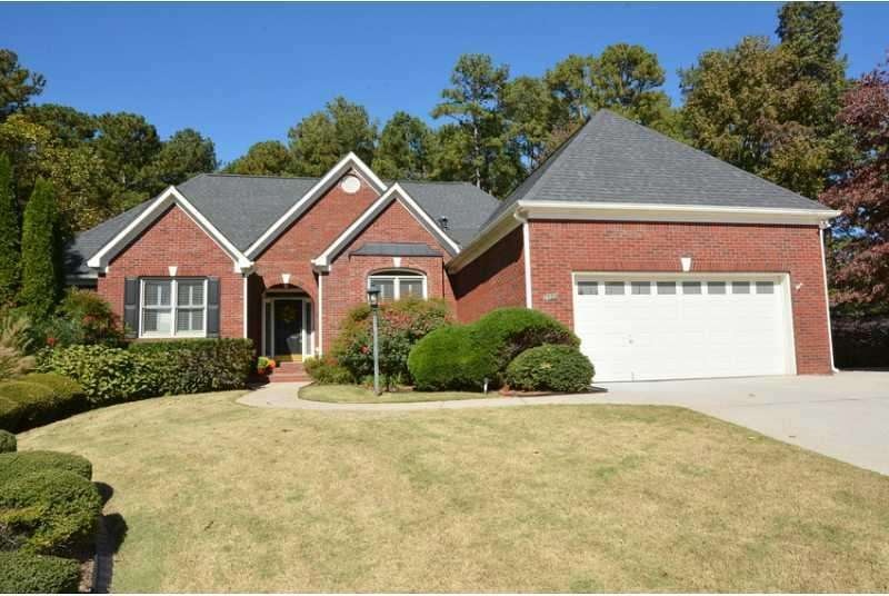 Exterior Front. Wonderful Curb Appeal!!  In cul-de
