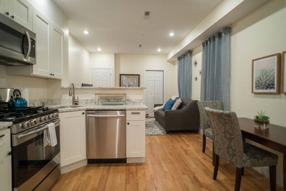 214 Green St unit 2, Cambridge, MA 02139 - photo 1