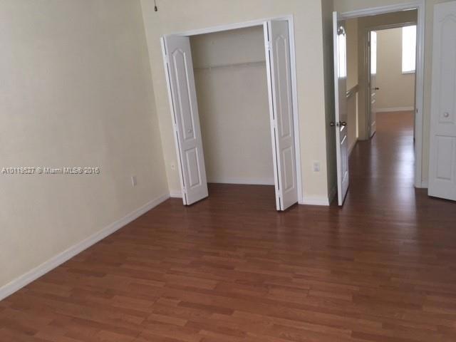 10976 NW 43rd Terrace, Doral, FL 33178 - photo 1