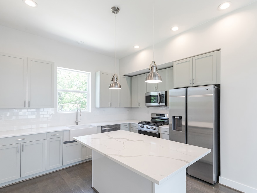 5328 Donovan Gardens Ln, Houston, TX 77091 - photo 1