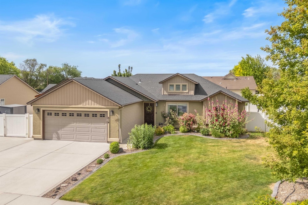 Sold • Co-Listing Agent