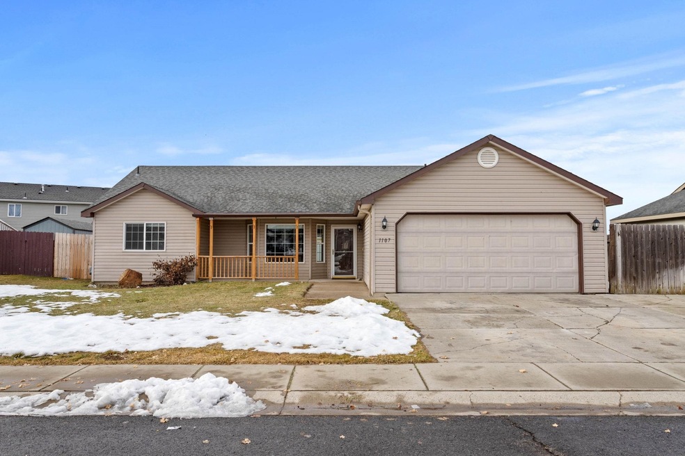 1107 Edna St, Medical Lake, WA 99022 - photo 1