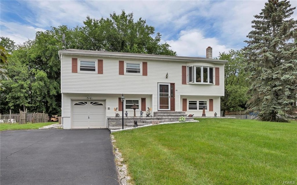 21 Capital Dr, Washingtonville, NY 10992 - photo 1