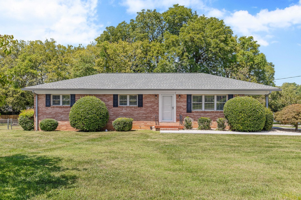 2355 Harris Cir NW, Cleveland, TN 37311 - photo 1