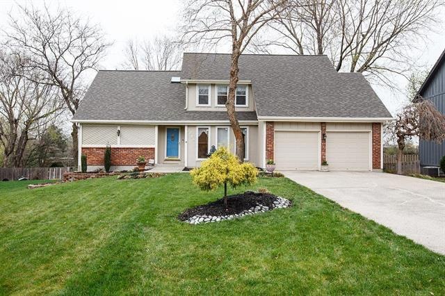 7809 Monrovia St, Shawnee, KS 66216 - photo 1