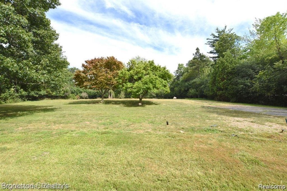 .94 Acre Perfect Parcel