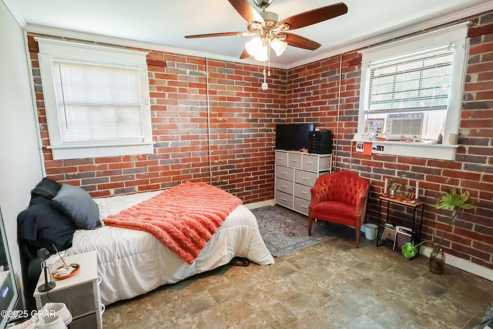 12708 NW Pea Ridge Rd, Bristol, FL 32321 - photo 1