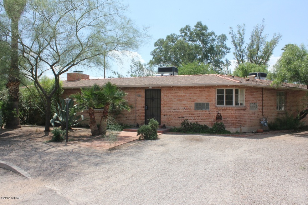 115 N. Douglas Circle