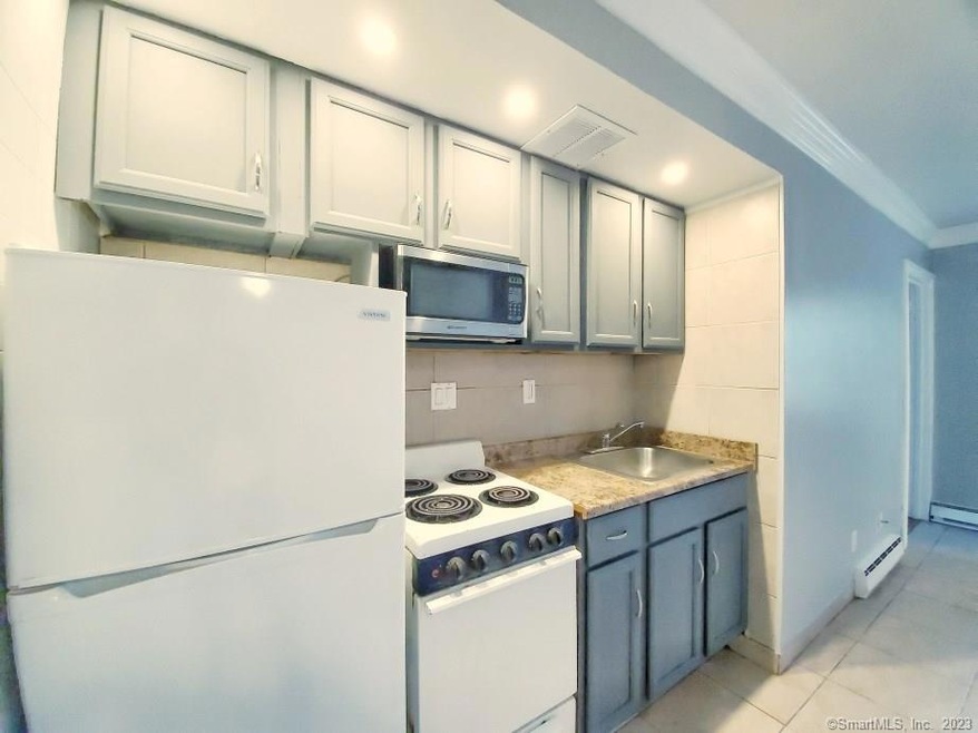 25 Maple St unit 5, Norwalk, CT 06850 - photo 1