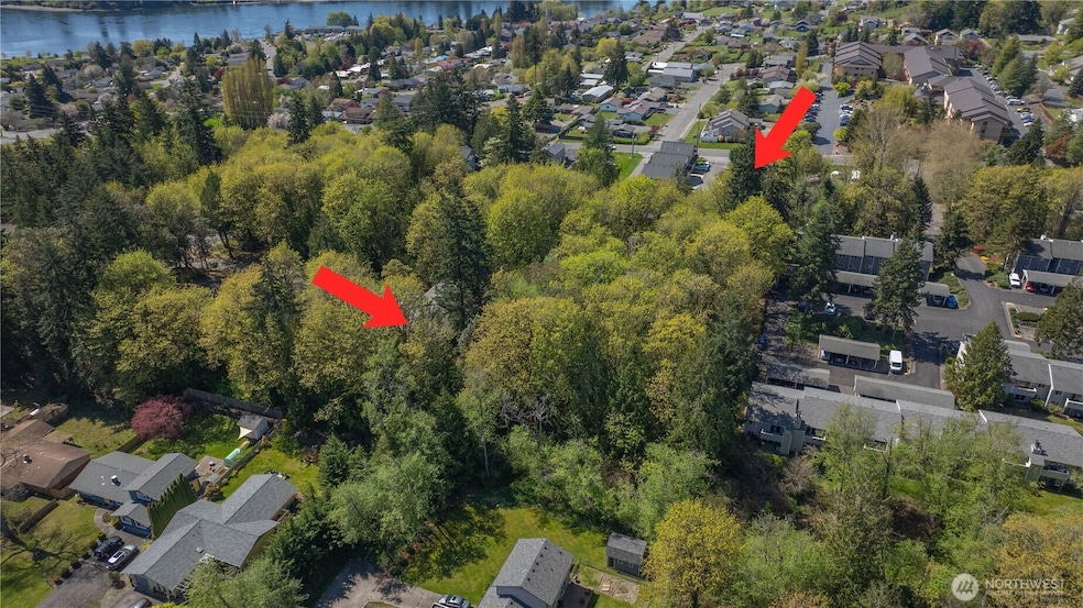 654 E 31st St, Bremerton, WA 98310 - photo 1