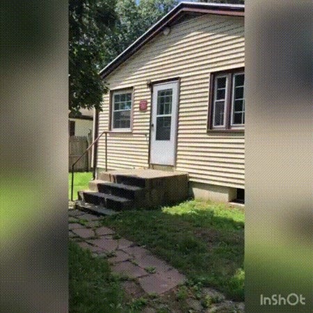 90 Walsh St, Springfield, MA 01109 - photo 1