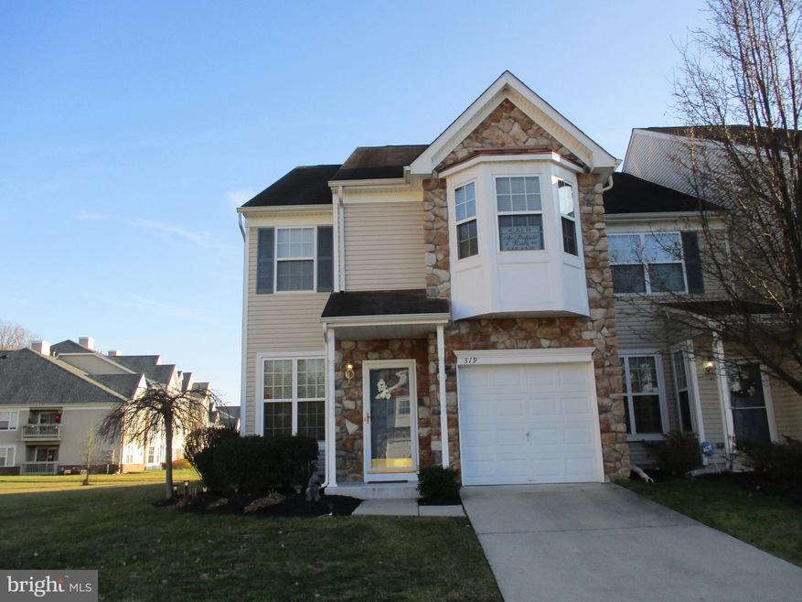 319 Chancellor Dr, Woodbury, NJ 08096 - photo 1