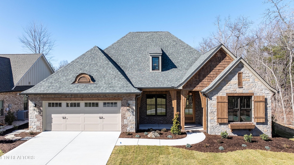 Sold $650,000 • Co-Listing Agent