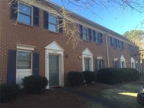 3 side Brick townhouse between Avalon and Downtown