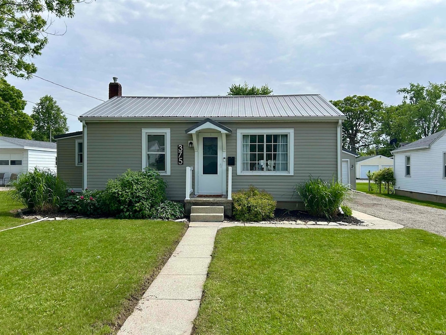 375 E Harrison Ave, Wabash, IN 46992 - photo 1