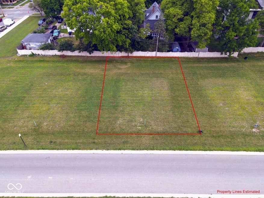 154 W Franklin St, Shelbyville, IN 46176 - photo 1