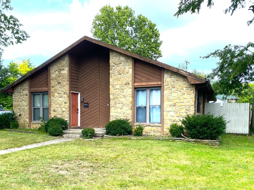 608 E Thompson St, Edinburgh, IN 46124 - photo 1