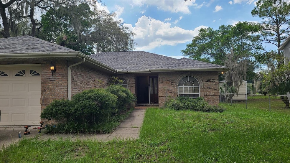 8404 Barrett Place, Tampa, FL 33617 - photo 1