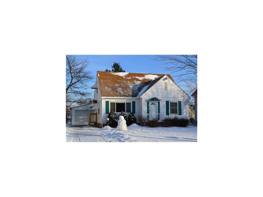 Front Exterior. Charming 1 1/2 story home with per