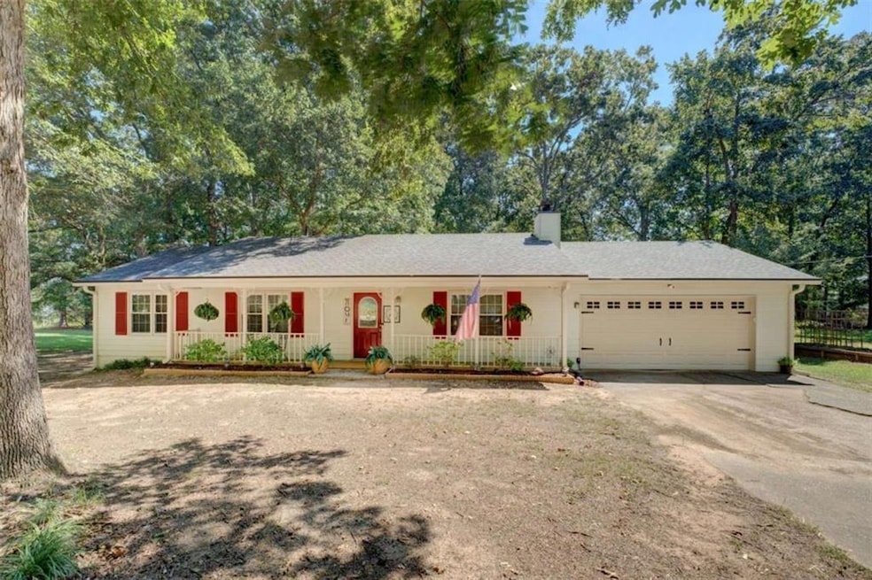 207 Summerfield Ln, McDonough, GA 30253 - photo 1