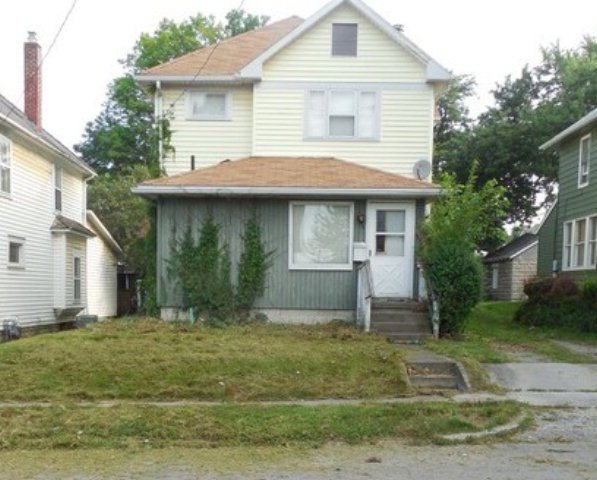 304 Chestnut St, Marion, OH 43302 - photo 1