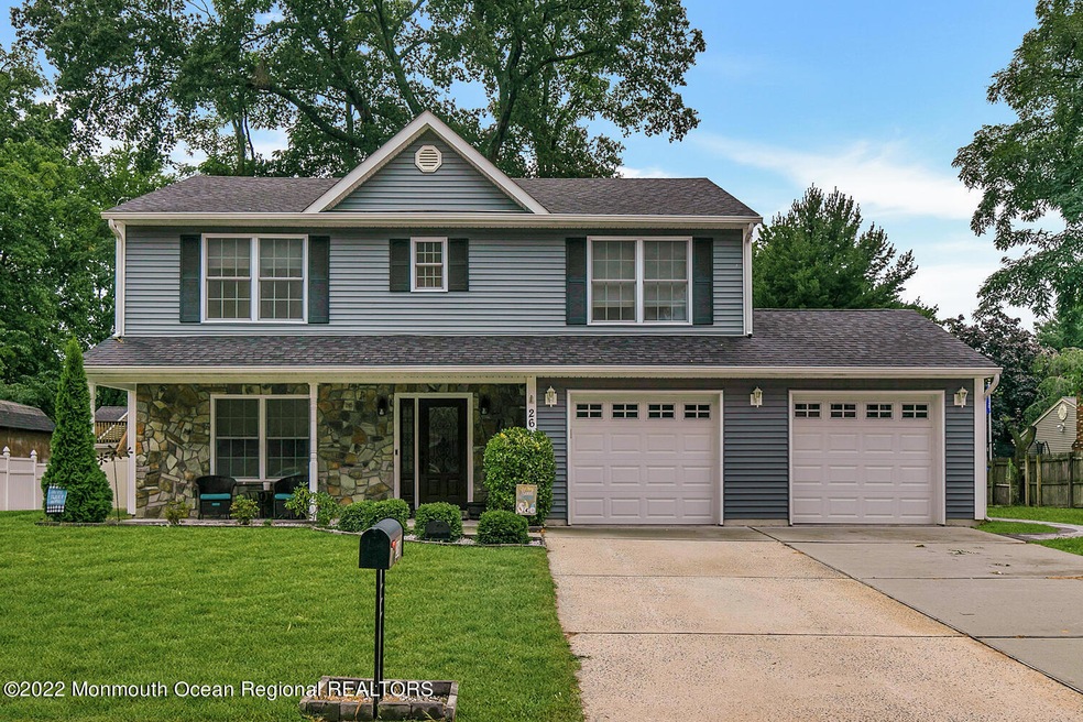 24 Duchess Ave Middletown-large-001-023-