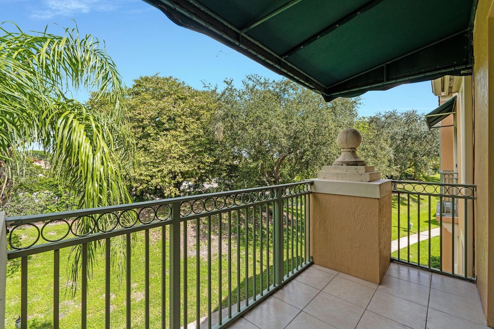11770 Saint Andrews Place unit 307, Wellington, FL 33414 - photo 1