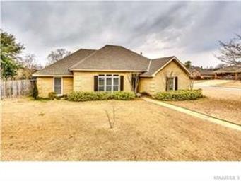 Welcome home to 1560 Tara Ln