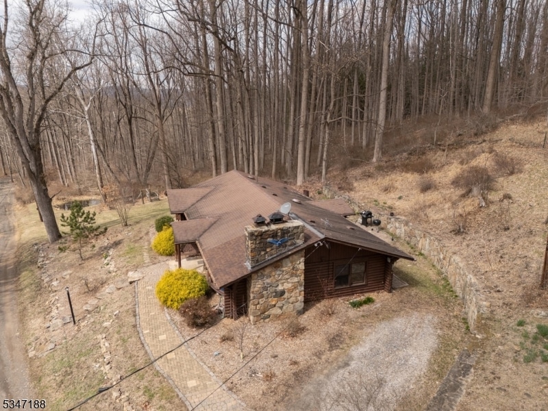 7 Derry Run Ln, Glen Gardner, NJ 08826 - photo 1