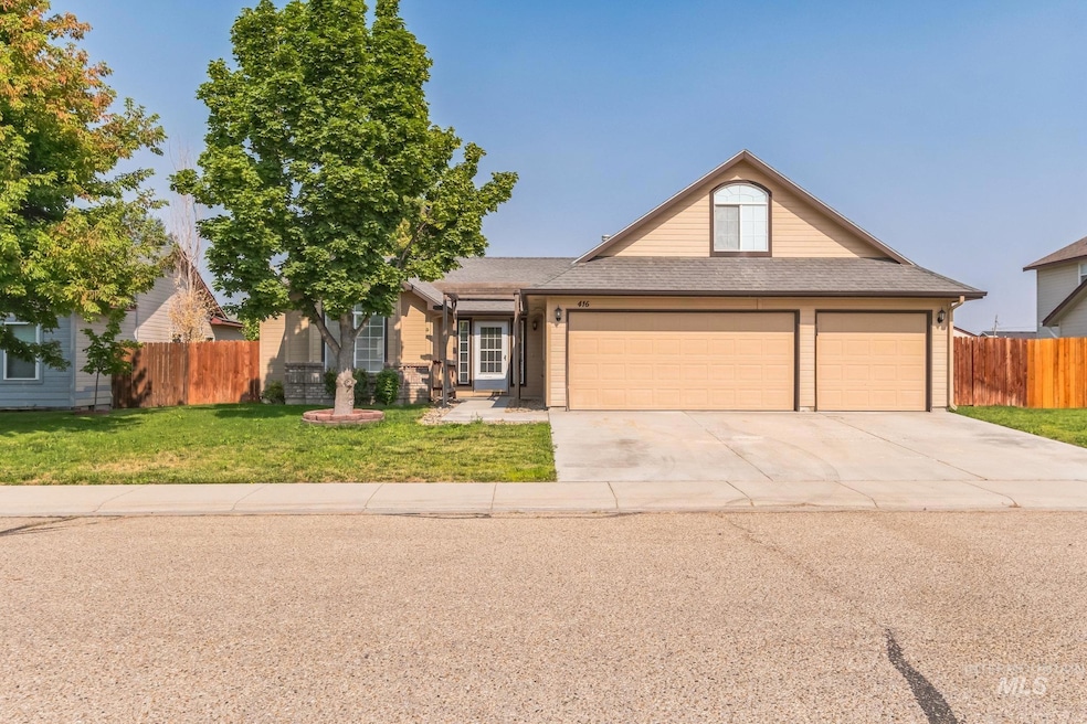 416 Fall Dr, Nampa, ID 83686 - photo 1