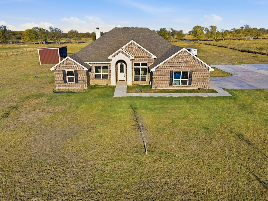 6820 County Road 302, Grandview, TX 76050 - photo 1