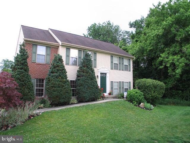 234 S Lime St, Quarryville, PA 17566 - photo 1