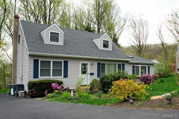 21 Tulip Tree Dr, Garnerville, NY 10923 - photo 1