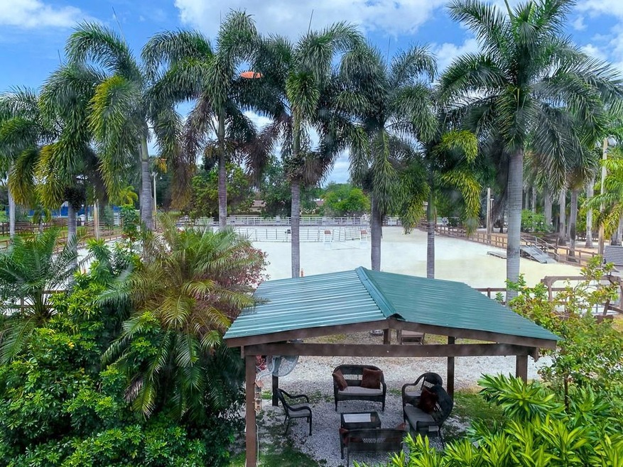 18130 SW 50th Ct, Southwest Ranches, FL 33331 - photo 1