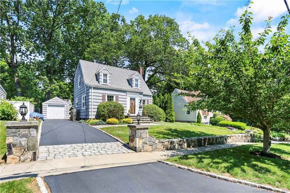 108 Argonne St, Fairfield, CT 06825 - photo 1